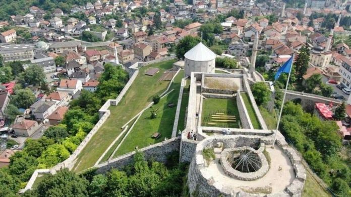 travnik-stari-grad-scaled-1.jpg